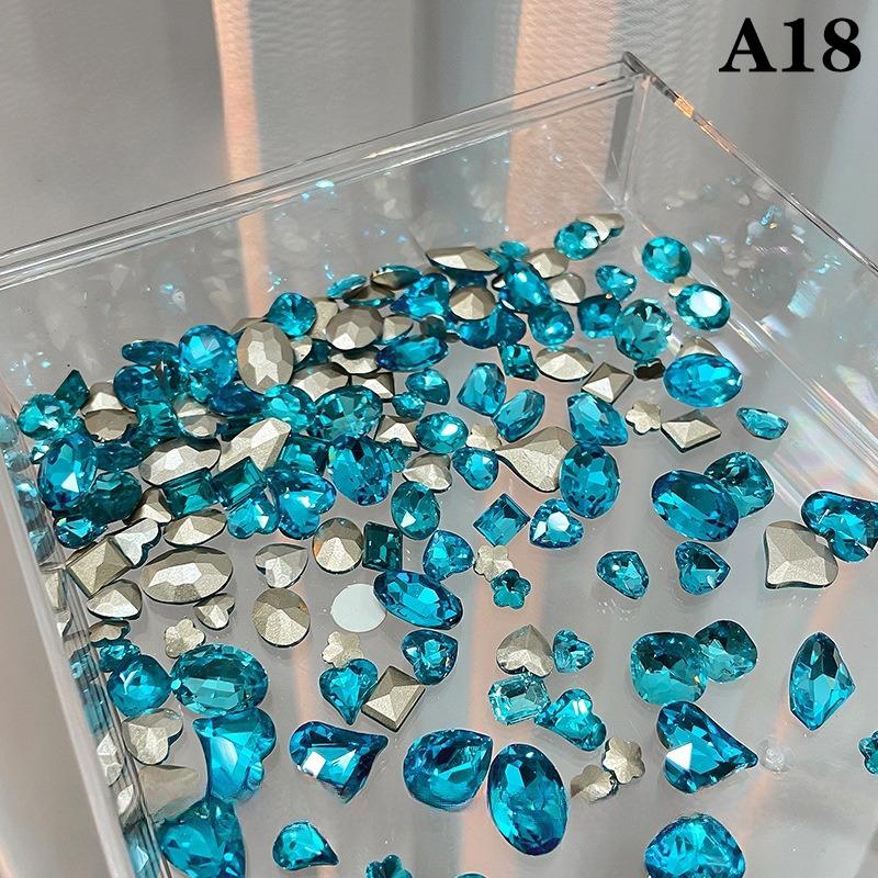 

20 шт. Смешанные размеры Различная форма Ноготь 3D Стеклянные кристаллы Бриллианты Любовь Искажает Сердце Супер Блестящие Шармы Драгоценные камни Камни Д