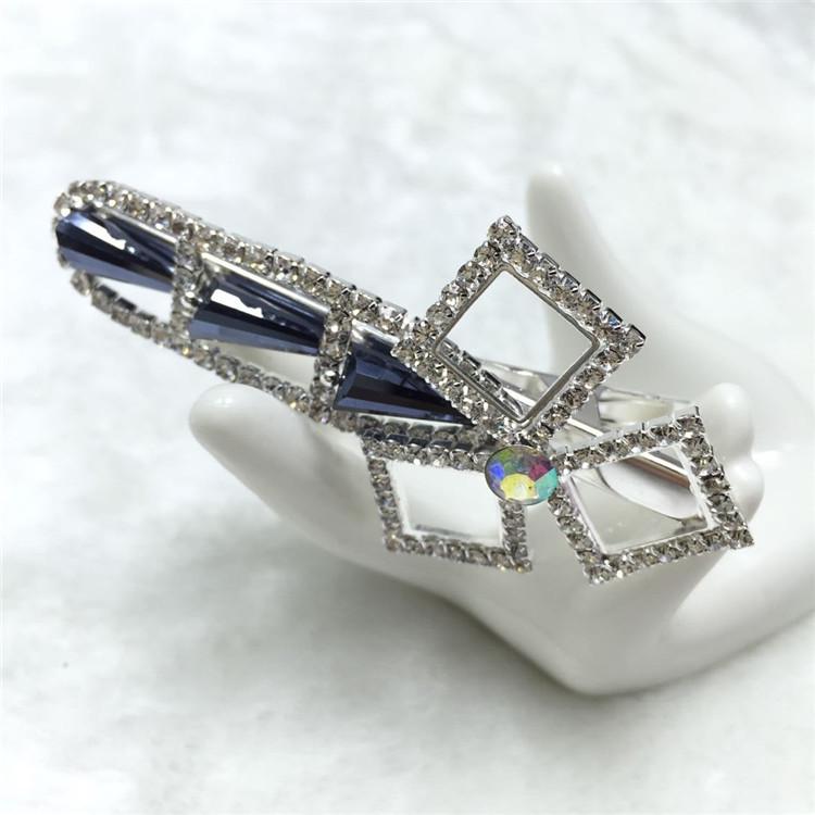 

Korean Rhinestone Flower Hair Clip - Crystal Duckbill Accessory Thick Silver