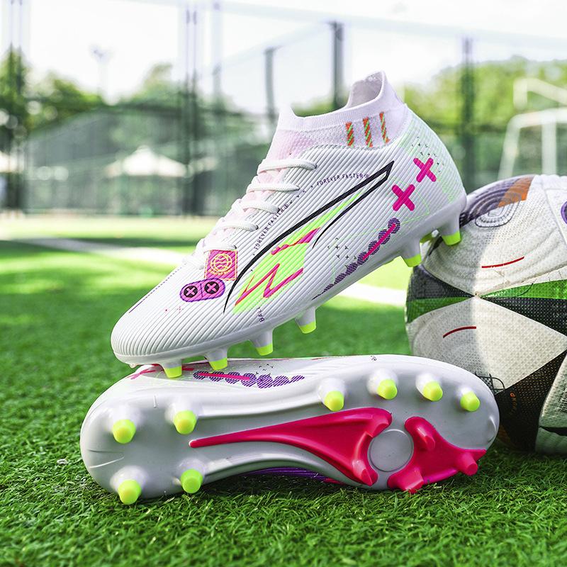 Spot 2025 New Graffiti Kids and Youth Soccer Boots Spike Broken Nail Competition Training Artificial Grass
