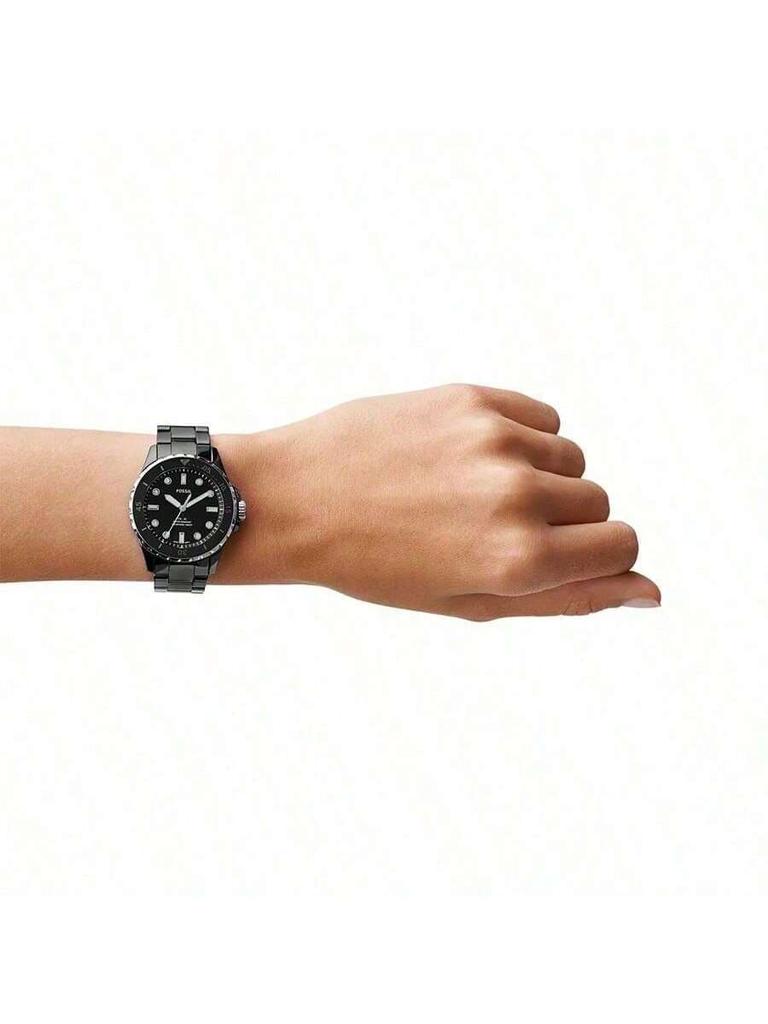 Fossil Lady's three-hand white ceramic watch with scratch-resistant glass - CE1108