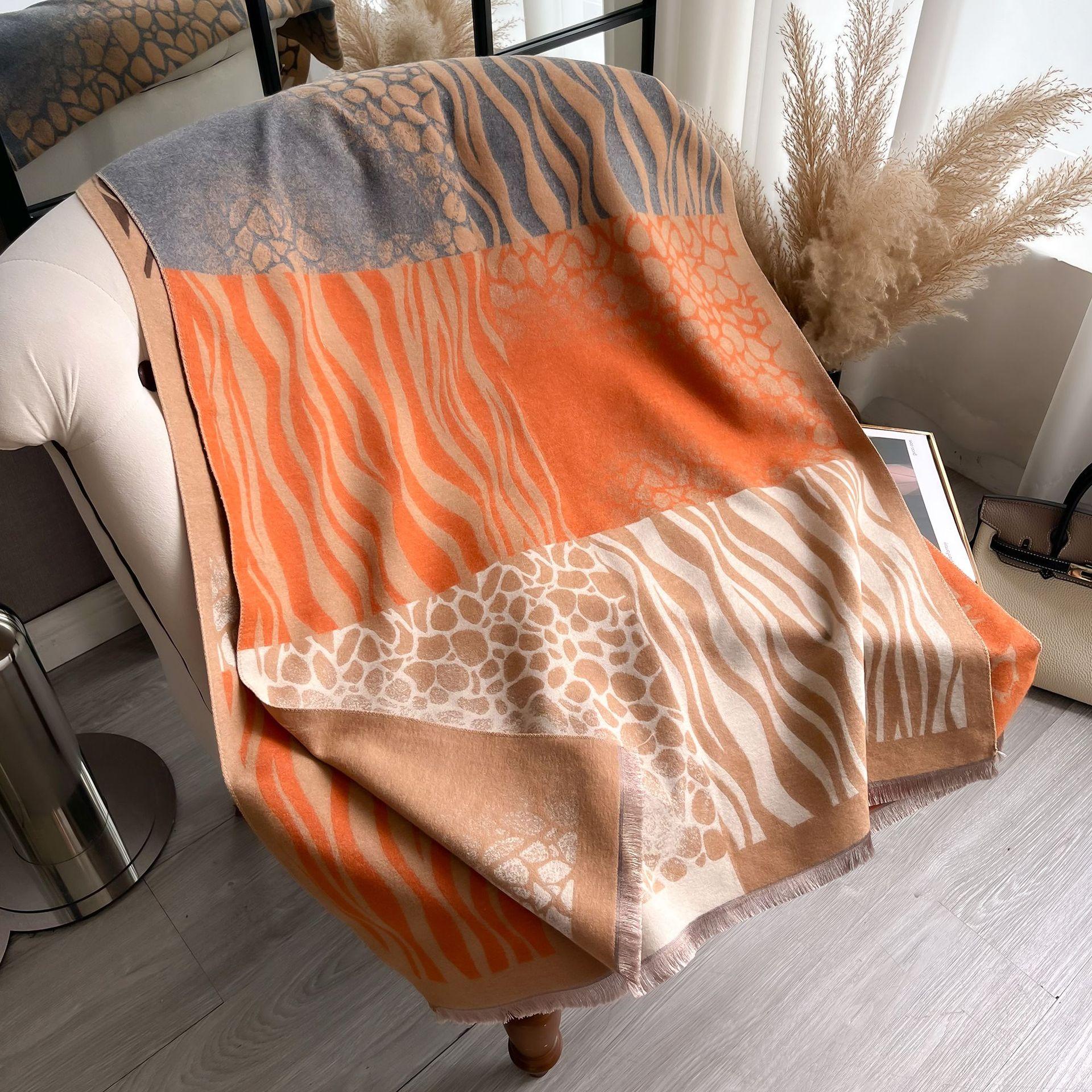 

Зебра Узор Цветовая гамма Простой Модный Повседневный Путешествия Теплый Имитация Кашемира Шарф Шаль Накидка Женщины 185*65cm оранжевый