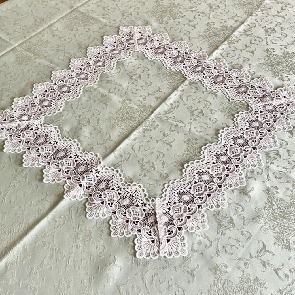 Vivienne Round Green Brilliant Triken Series Embroidered Lace Round Table Runner WK2510N2 (Vivienne) [150cm Tablecloth, & White]