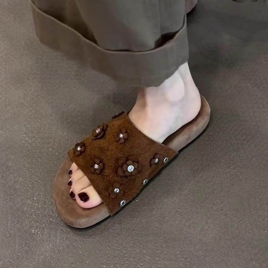 Keep version~ Fashion soft leather flower open-toed cool slippers women's summer new thick-soled outer wear anti-velvet versatile sandals