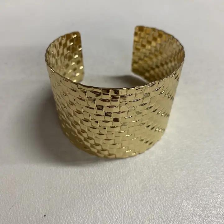 

Broken diamond galaxy, flash series exaggerated bracelet female niche retro gold European and American style bracelet high sense Spice Girl