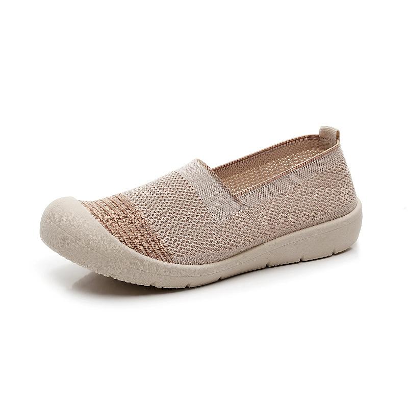 Processing and Customization of New Summer Women's Fly-woven Mesh, Versatile and Comfortable One-pedal Breathable Casual Soft-soled Mother Shoes