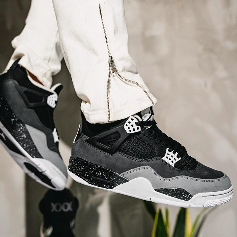 Air Jordan 4 Retro GS Fear 2024 Kinder-Sneaker Schwarz Weiß Anthrazit FQ8213-002