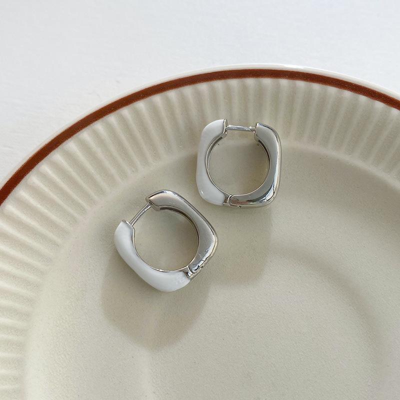 Eco-friendly Geometric Quadrilateral White Glazed Earrings - High-end Exquisite Women s Niche Design