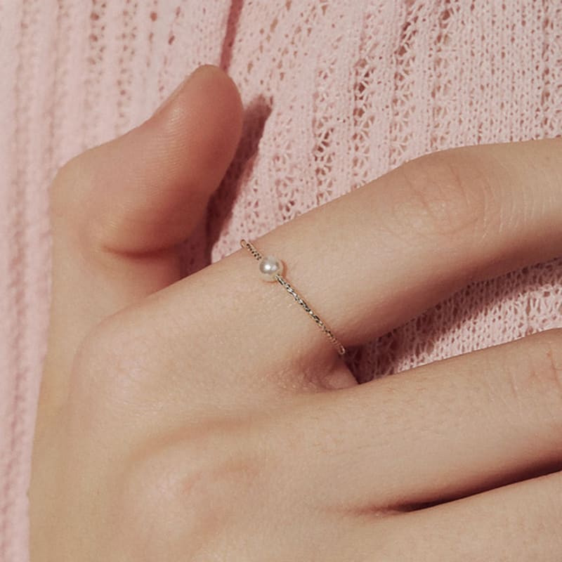 JUDY AND PAUL [925 Silver] Diana Twisted Daily Pearl Ring