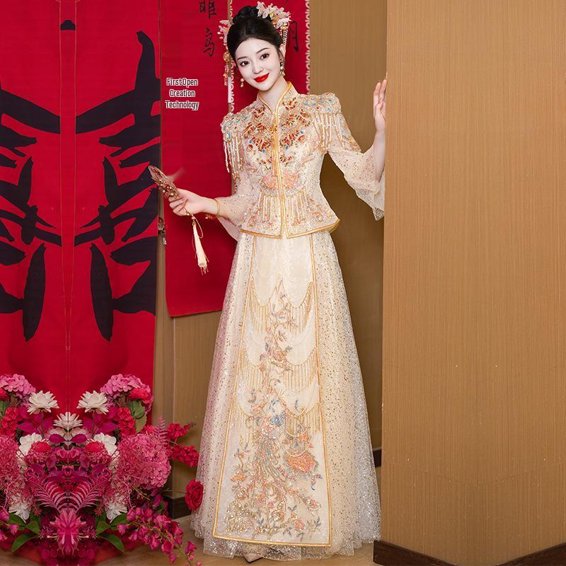 2025 Summer Xiuhe Wedding Dress: Elegant Chinese Dragon & Phoenix Gown