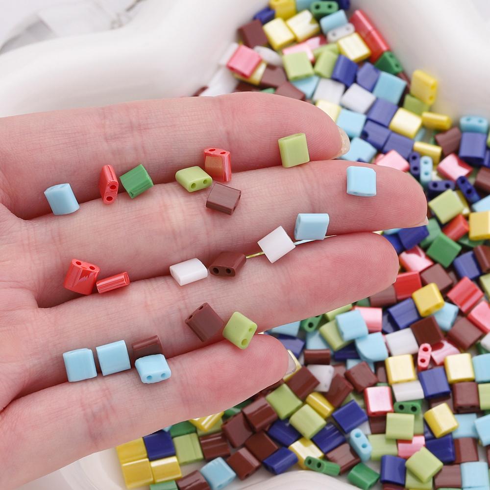 100pcs Double Hole Czech Glass Seed Beads Colored Spacer Loose Beads for DIY Necklace Bracelet Earring Jewelry Making Supplies