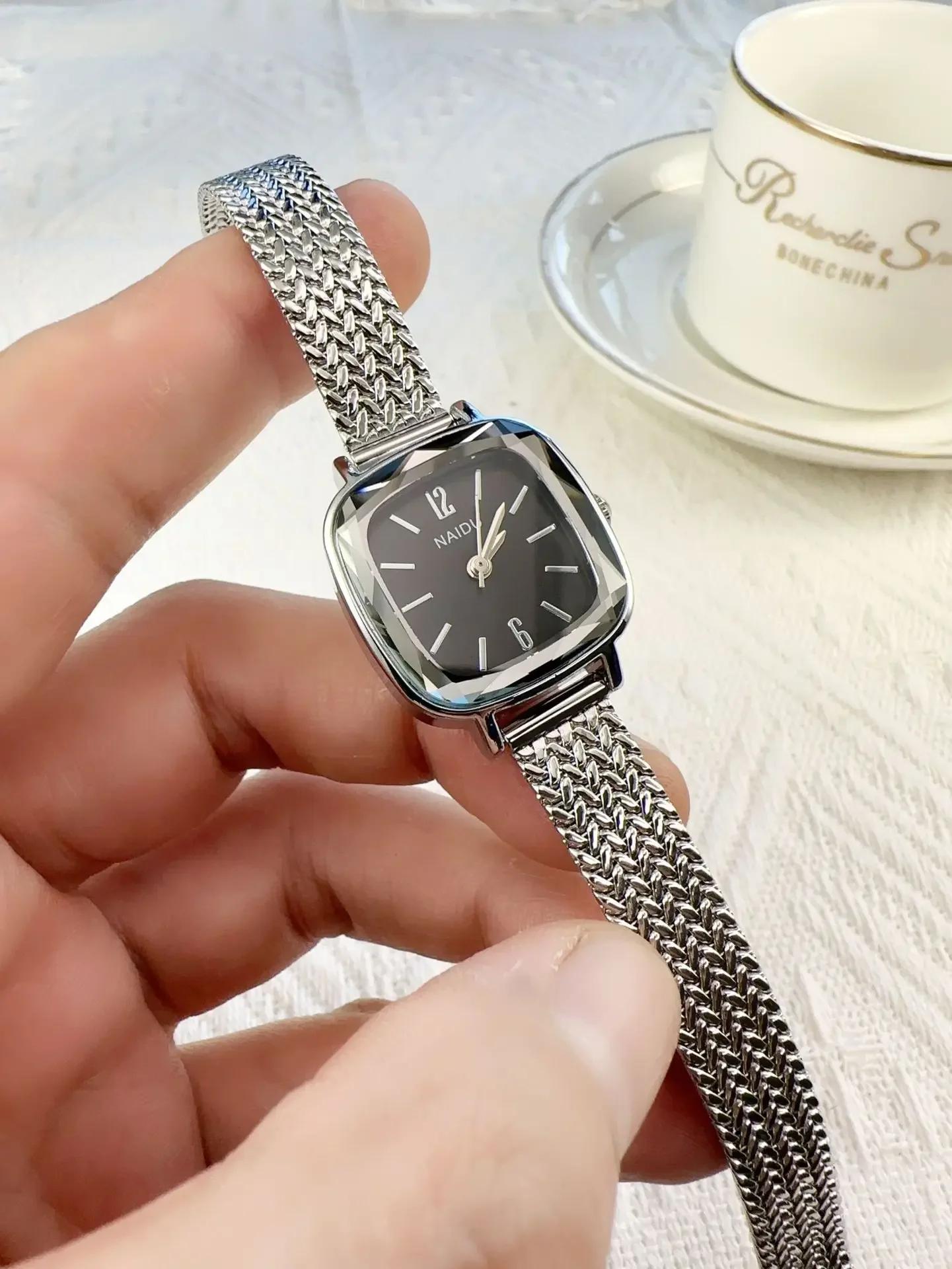 

Новые Модные Повседневные Женские Часы Роскошные Серебристые Женские Наручные Часы Женские Браслетные Кварцевые Часы Часы Relogio Feminino