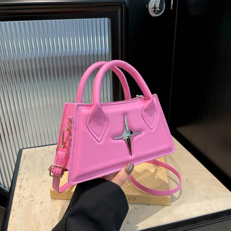 Simple 2025 spring new models, popular foreign style this year, casual commuting, portable shoulder crossbody small square bag woman