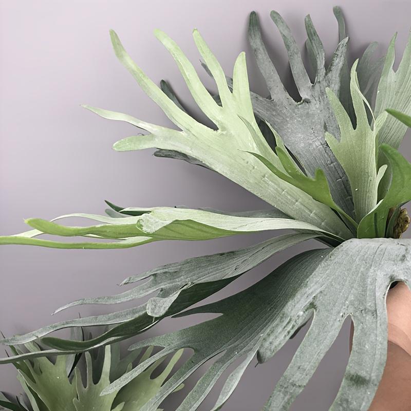 1PC Fake Plants Vertical Wall Accents Artificial Greenery For Floral Arrangements Simulated Deer Antlers & Euphorbia Modern