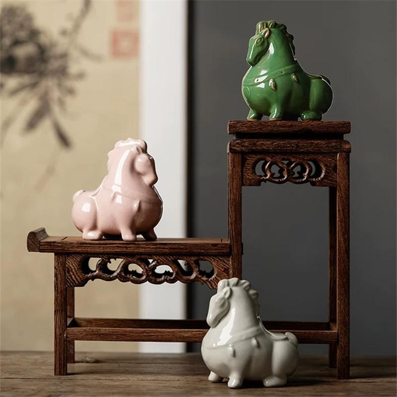 Cracked glazed ceramic tea, pet horse statue, office desk decoration gift, Chinese Zen tea ceremony culture