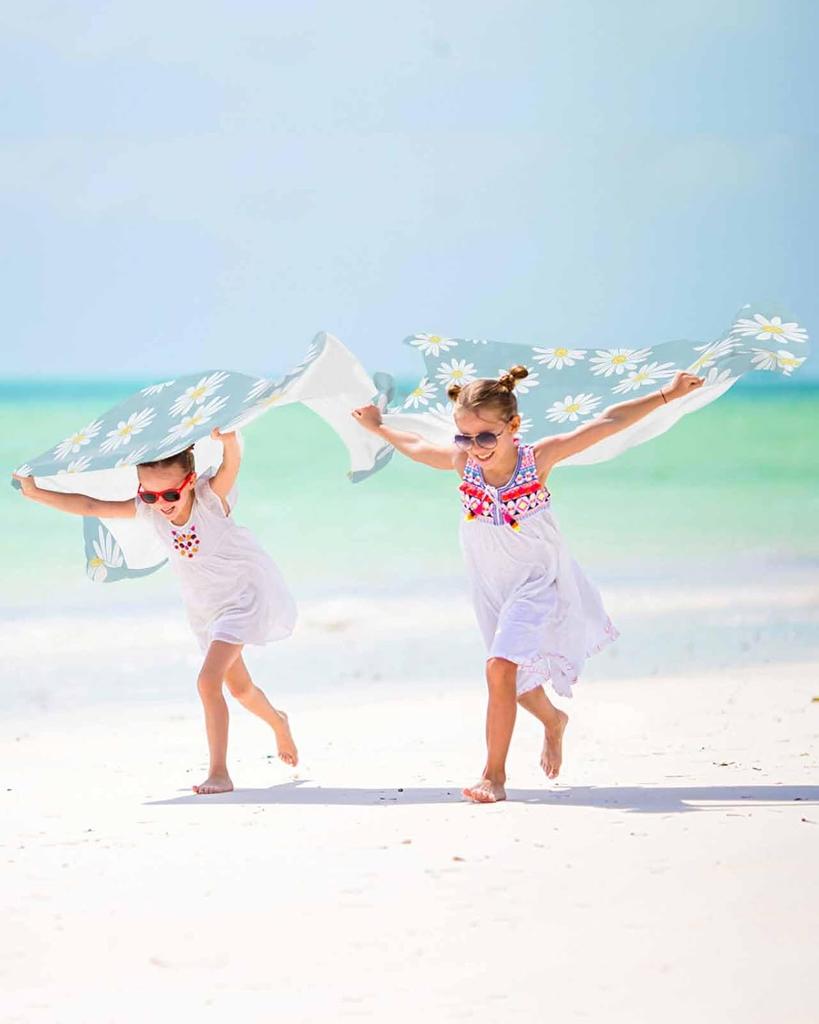 Beach Towels Cartoon Daisy Flowers Pool Towels Light Blue Bath Towels Sand Free Beach Blanket Quick-Dry Lightweight Travel Towel