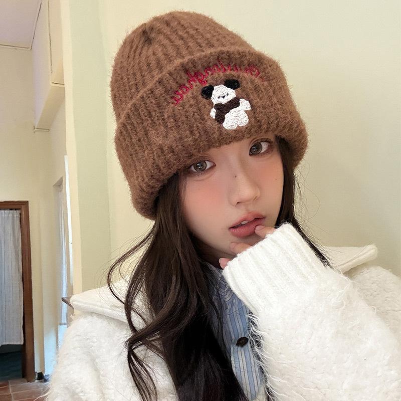 

Cute Bear Embroidered Knitted Hat for Women in Autumn and Winter Versatile Woolen Hat Large Head Circumference Warm Baotou Cold Hat M（56-58cm）