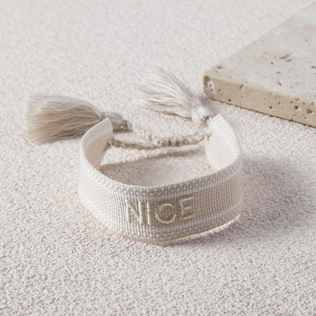 Handmade Tassel Embroidery Wristband: Fashionable Gift for Friends