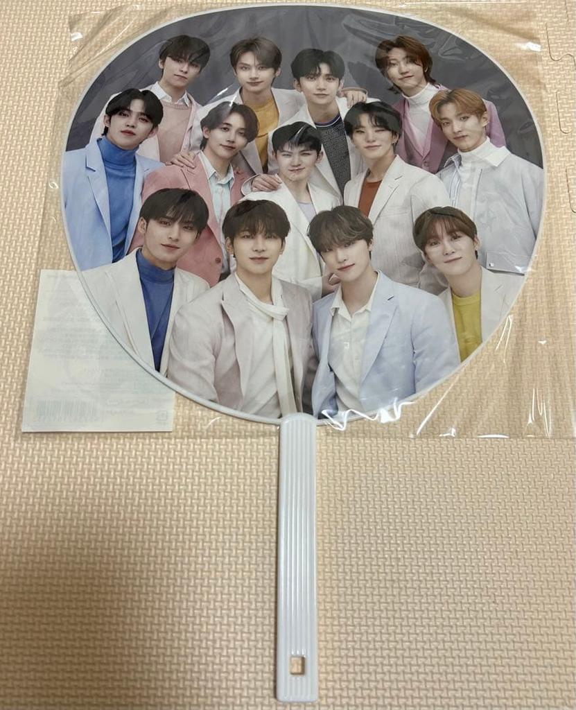 [USED] SEVENTEEN HARE Uchiwa Uchiwa Collection
