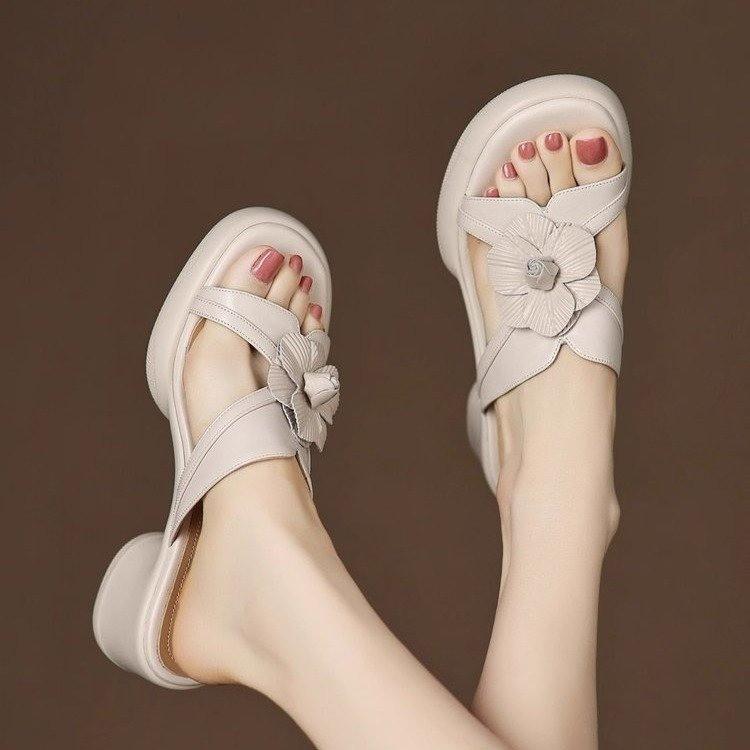 Fashion Summer Toesoft Leather Design Wedges Heels Women Platform Slippers Party Clip Toe Flip Flop Slides Shoes Mules