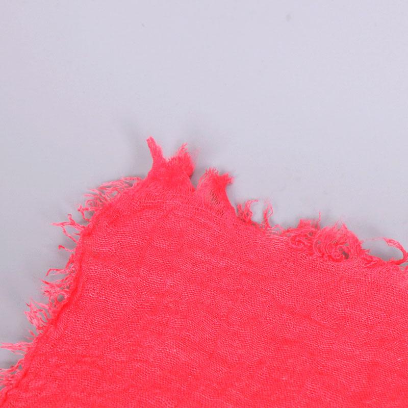 Solid Color Wrinkled Cotton-Linen Feel Women's Headscarf with Fur Edge