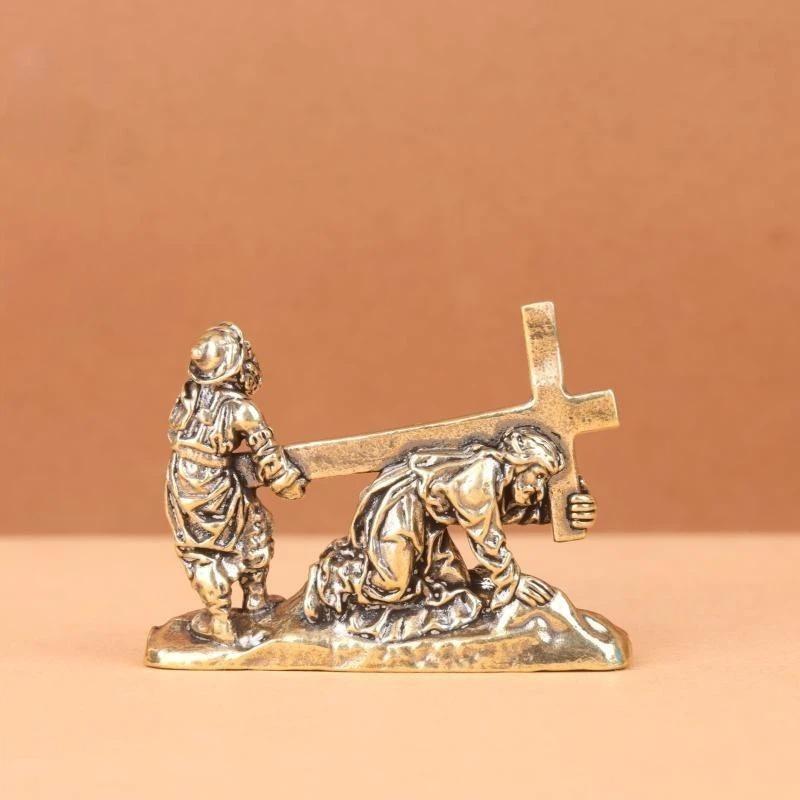 Solid Brass Carrying Cross Statue Exquisite Hand Carved Home Desktop Decor Religious Collection Gifts