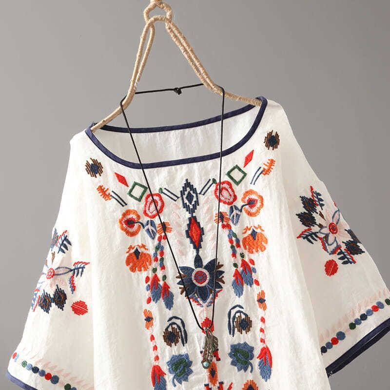 Vintage Cotton Linen Embroidered T-Shirt for Women Round Neck Short Sleeve Casual Plus Size Blouse