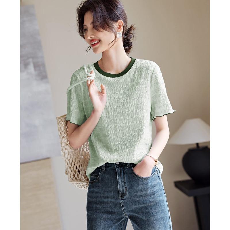 Women's Textured Fabric Color Block Neckline Short Sleeve T-Shirt
