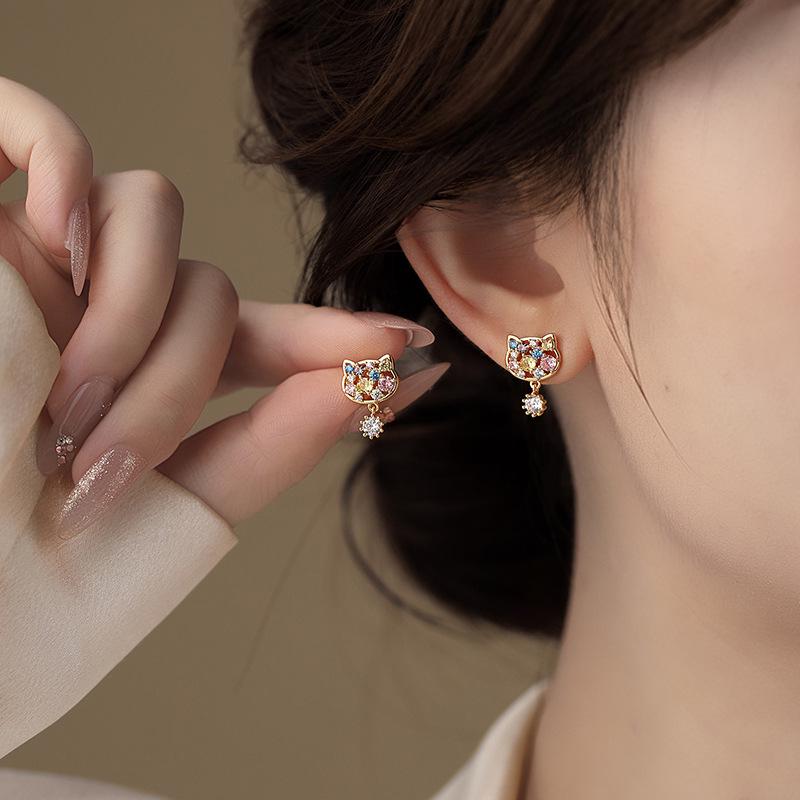 18k Gold Plated Zircon Cat Earrings - Elegant Silver Needle Studs for a Luxurious Look
