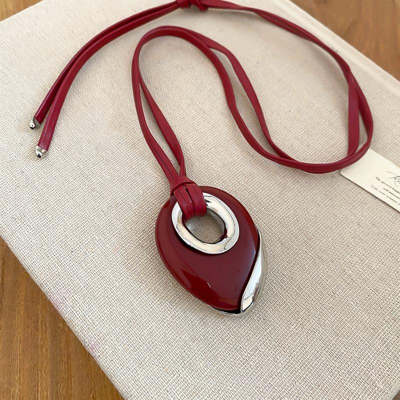 Women Fashion Necklaces Stylish Red Black Resin Hollow Water Drop Pendant Adjustable PU Leather Rope Sweater Chain Choker