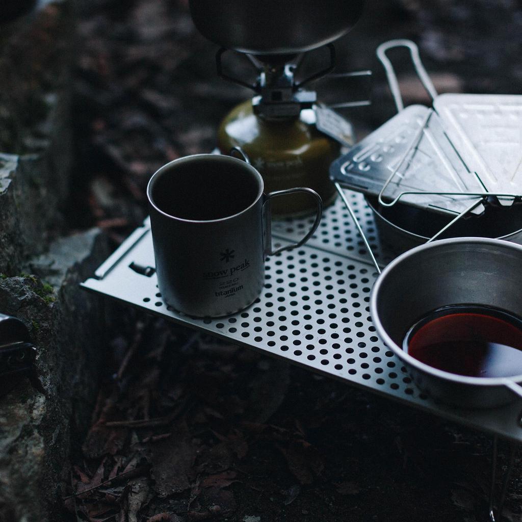 Snow Peak Titan Doppelwandbecher 220 [Fassungsvermögen 220 ml] mit Klappgriff (MG-051FHR)