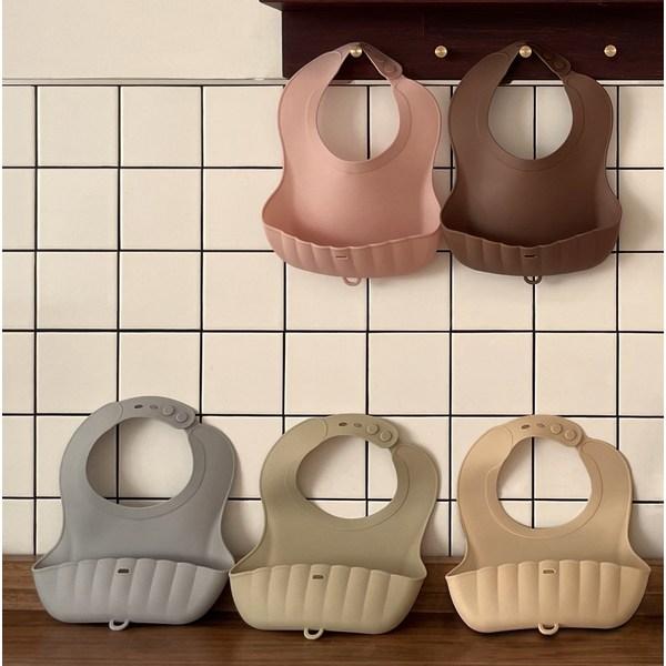 TGM Silicone Clamshell Baby Food Bib, Beige, 1 Piece, 1 Piece