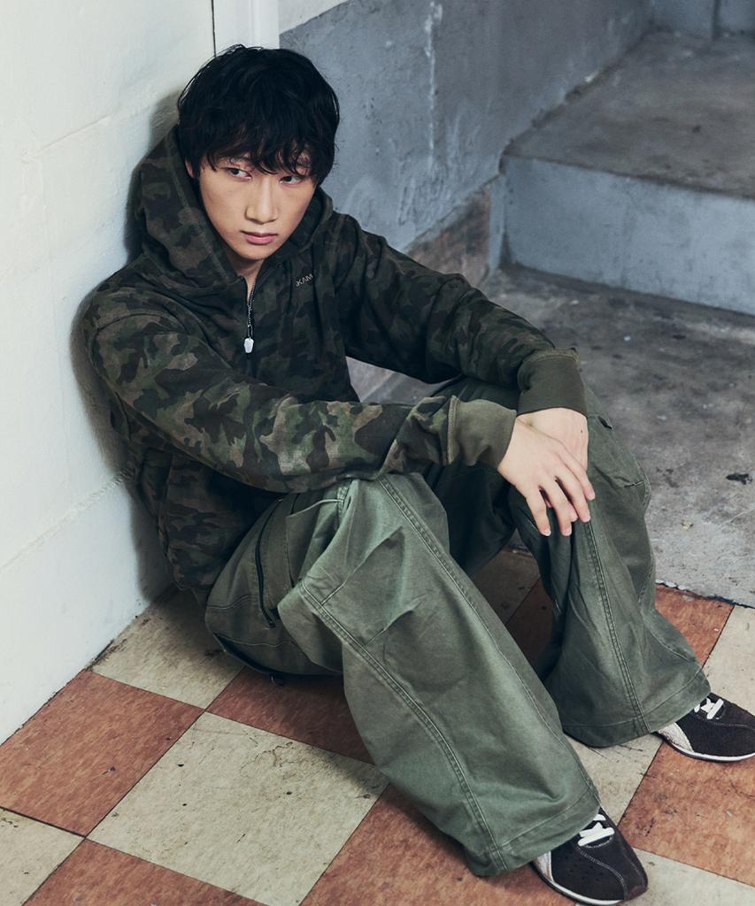 Aakam Basic Logo Camouflage Zip-Up Hoodie (Khaki)