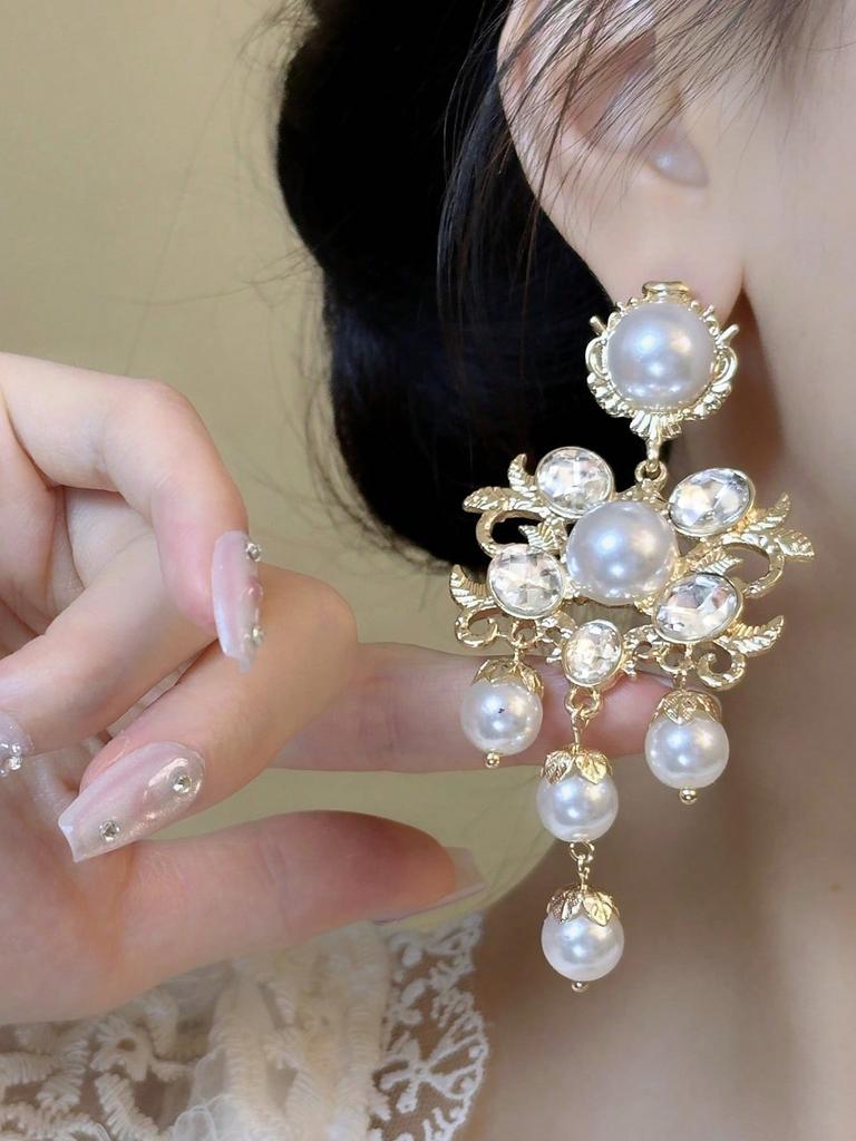 Baroque-Style Faux Pearl Geometric Openwork Earrings, Suitable For Women'S Everyday Wear.
