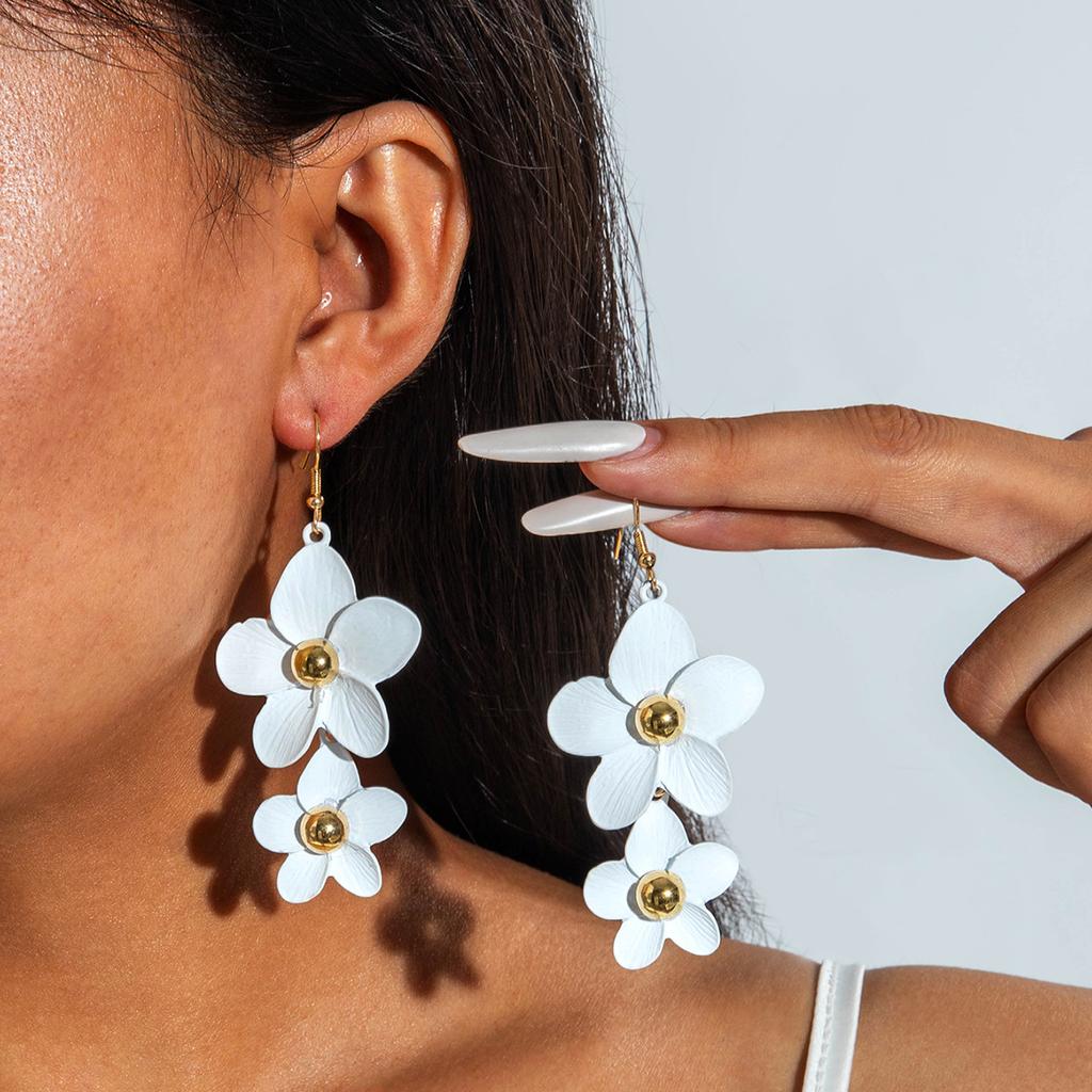 Ornament Pleated Texture Flower Earrings, Creative Temperament Flower Fresh Earrings
