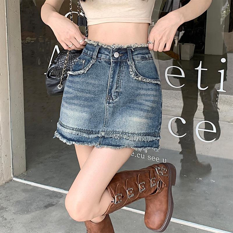 Classic Versatile Wearable Durable Raw Edge Half-body Skirt A-line Thin Design Retro High Waist Package Hip Ladies Summer Fashion Denim Short Skirt