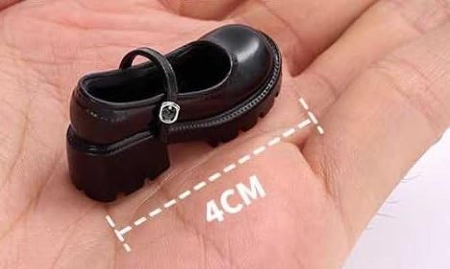 [TOYBARJAPAN] 16 Scale Figure Accessory  Fits TBLeague and Other Figures. ZYTOYS ZY1044 High School Girl JK Black Schoolgirl Style Black Leather