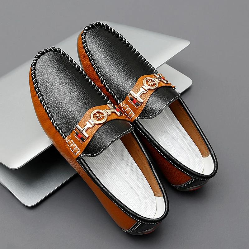 Modische Bequeme Leder Herren Freizeitschuhe Stilvolle Weiche Herren Slipper Elegante Mokassins Atmungsaktive Slip-on Herren Bootsschuhe Neue Kleider Ballerinas