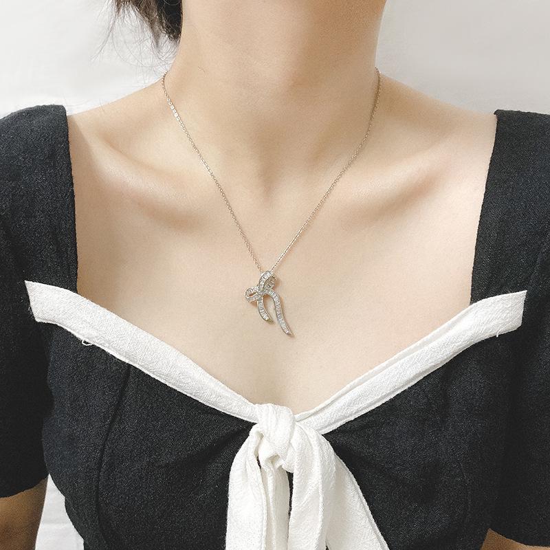 Trendy Bow Necklace for Women: Diamond-Studded, Elegant Korean Minimalist Design ожерелья с бабочкой