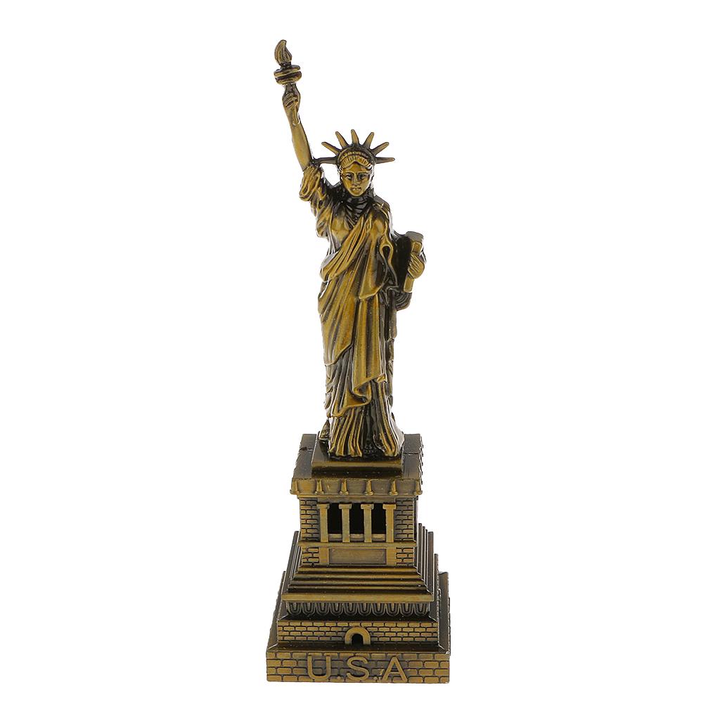 The Statue of Liberty Action Figure Souvenir Ornaments for Home Decor 15cm