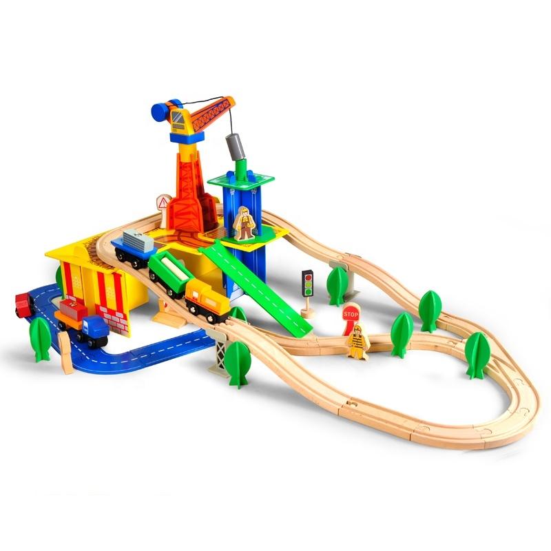 TG50062 WOODEN TRAIN with crane, 80-piece train, cars, TOR