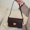 A Retro Soft and Elegant Small Square Bag for Women A Fashionable and Versatile Single-shoulder Crossbody Bag