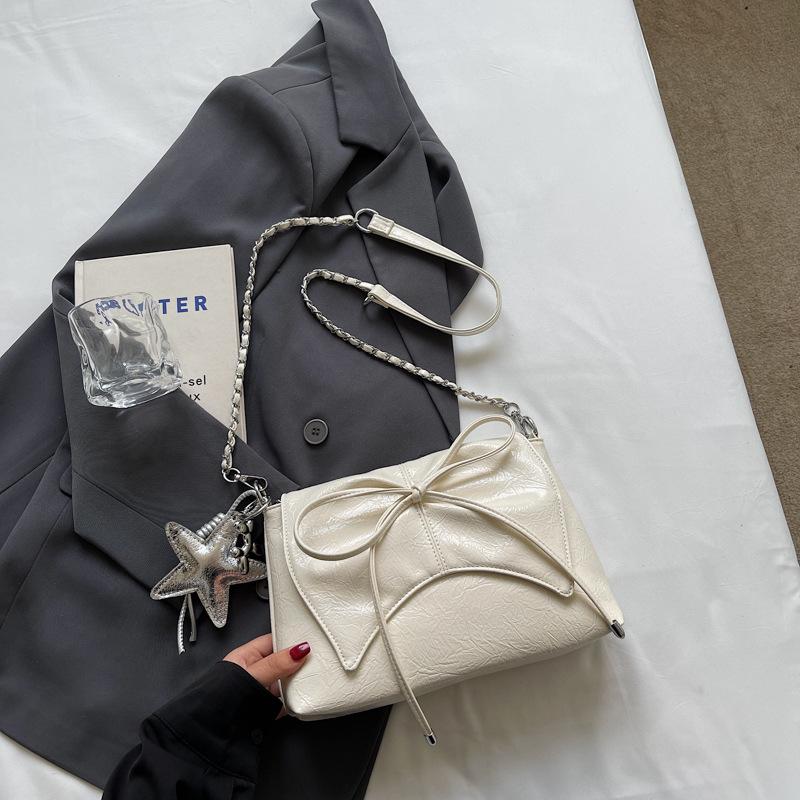Trendy New High-value Ballet Style Bow Pleated Underarm Bag Casual Chain Messenger Bag Women