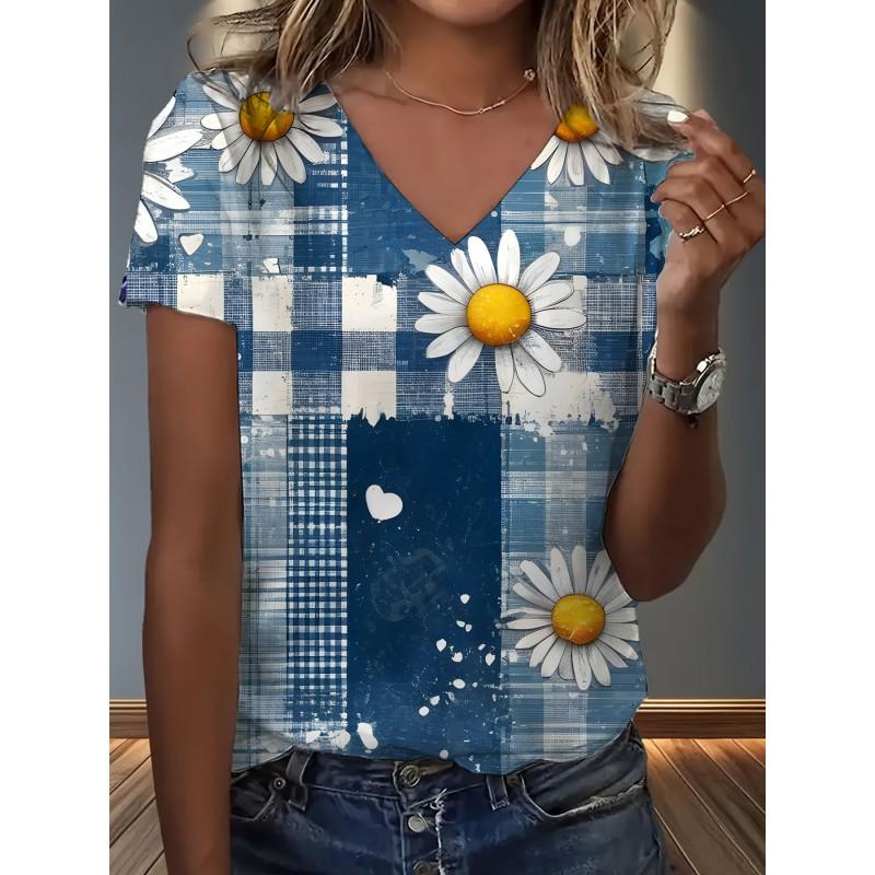 Womens V-Neck Loose Fit Short Sleeve T-Shirt With Colorful Geometric Starry Print Casual Top