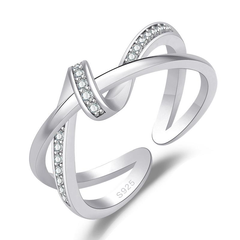2022 Korean Fashion Women's Diamond Flash Open Ring - Stylish Hollow Design