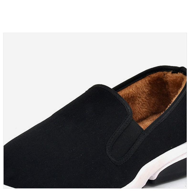 Zapatos de tela chinos antiguos de Beijing, zapatos casuales para hombres  ultraligeros y cómodos, zapatos suaves para caminar de suela plana más  terciopelo para mantenerse calientes comprar a buen precio — entrega