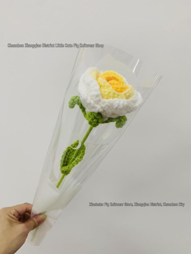 Hand-Knitted Gradient Rose Crochet Bouquet - Preserved Artificial Flowers Valentine's Gift