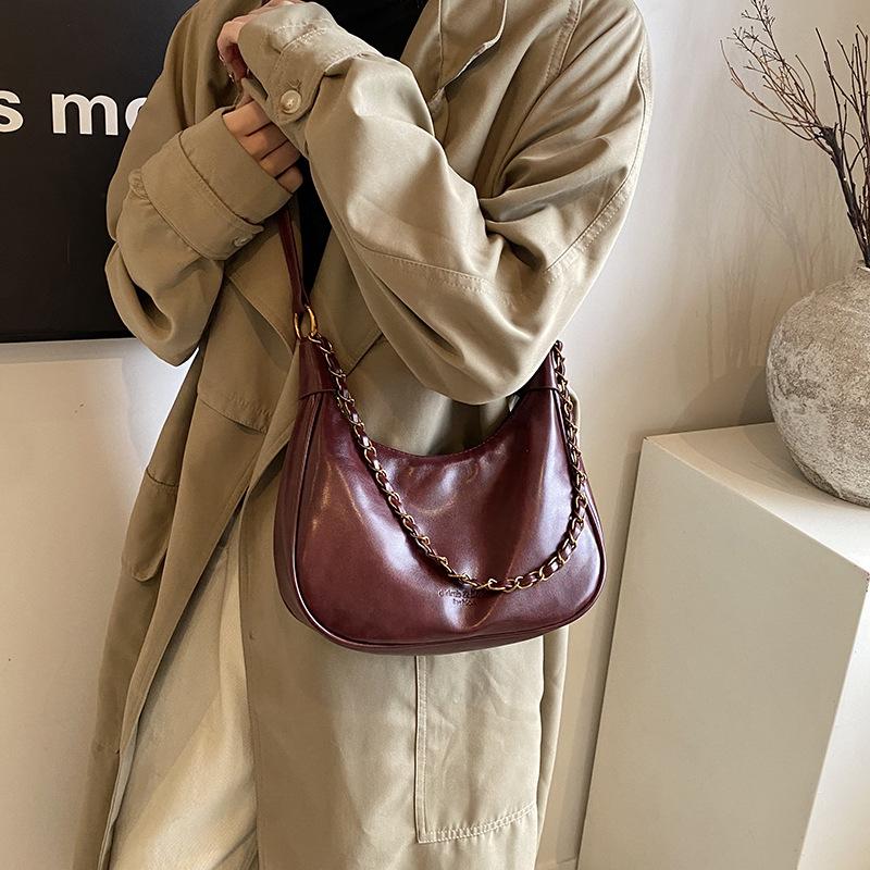 Premium sense retro bag women's early 2025 large capacity soft surface simple portable tote bag shoulder bag