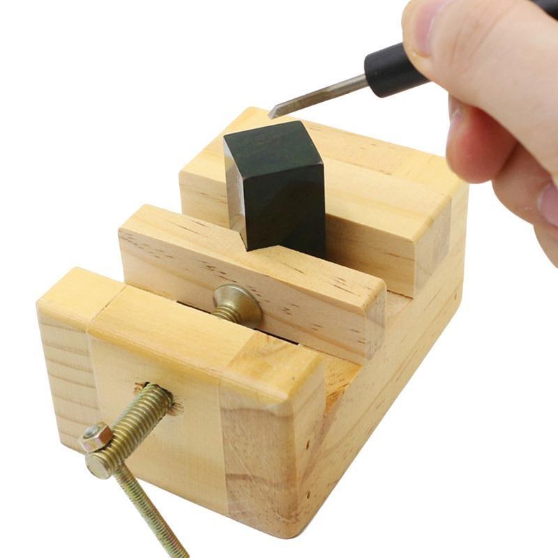 1 Pc Premium Wooden Mini Flat Pliers Vise Clamp - Compact Manual Table Bench Vice for Woodworking, Carving, Engraving, Hobby Projects