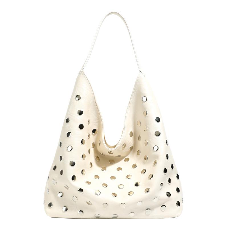 European and American rivet tote bag women's 2026 spring new fashion leisure commuter personalized shoulder bag