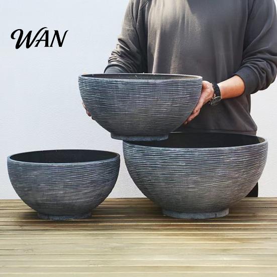 Thick Sturdy Flowerpot Plant Pot with Drainage, Resin Planter for Indoor Outdoor Winter Proof Plants, Medium Flower Pots Patio, Balcony Garden